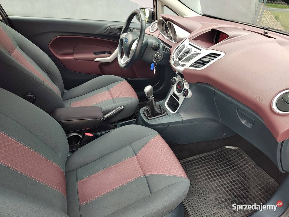 FORD FIESTA 14 BENZYNA ST LINE wspomaganie kierownicy wielkopolskie sprzedam