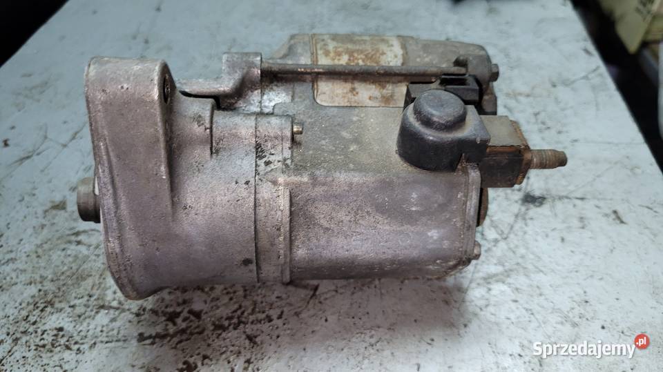 Rozrusznik Dodge Caravan 4686111 osobowe