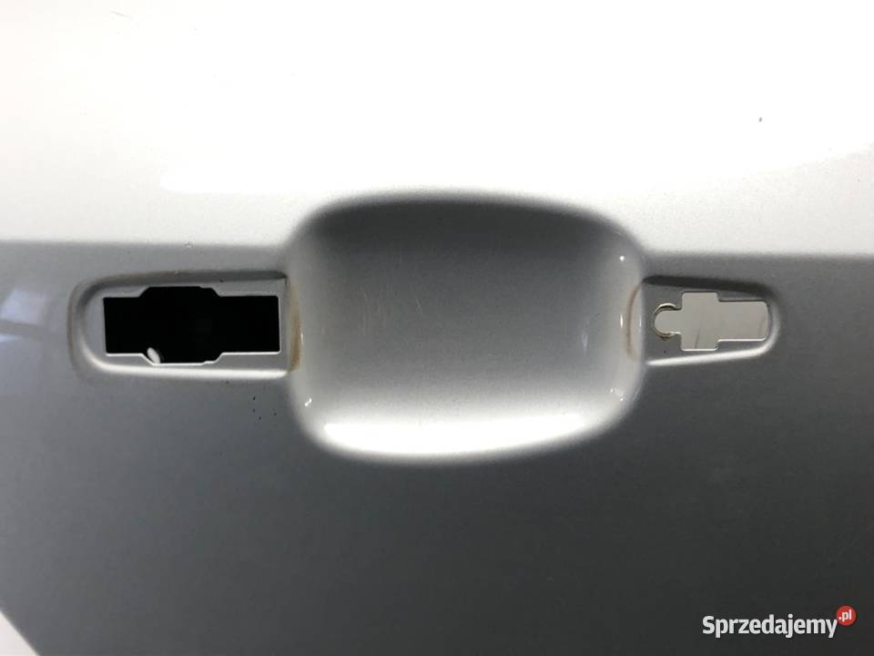 DRZWI TYŁ PRAWE OPEL INSIGNIA A Kombi 0817 osobowe