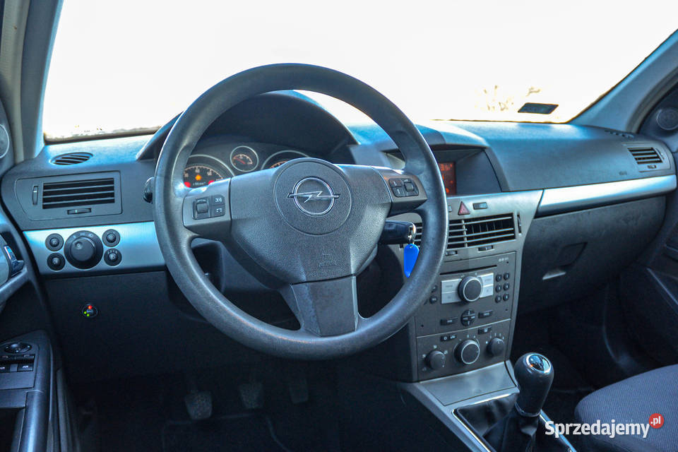 Opel Astra 16 LPG Wrocław