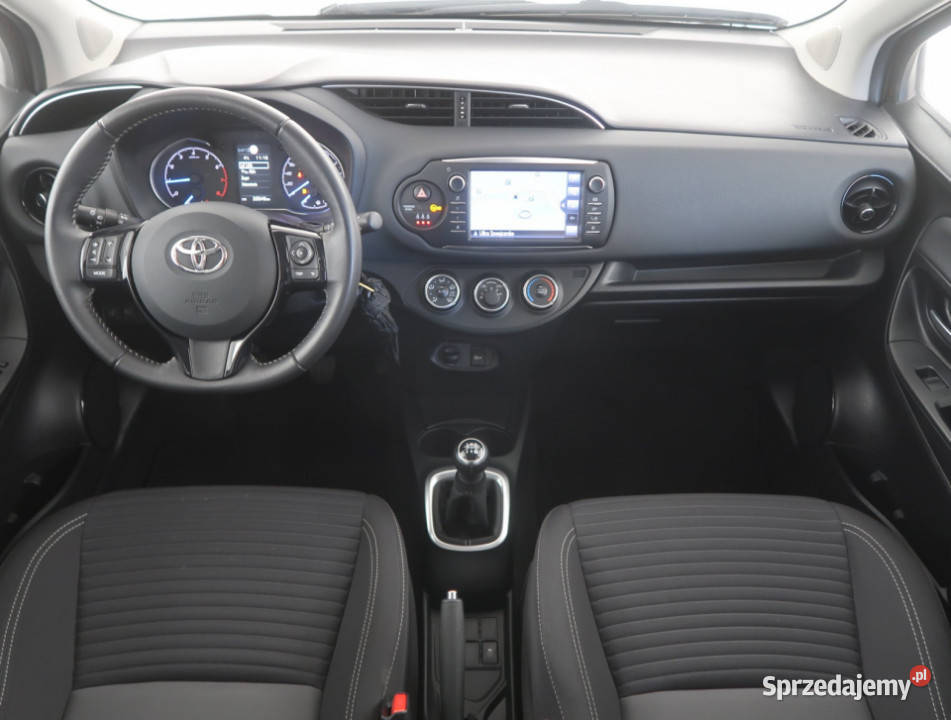 Toyota Yaris 10 VVTi Bielany Wrocławskie
