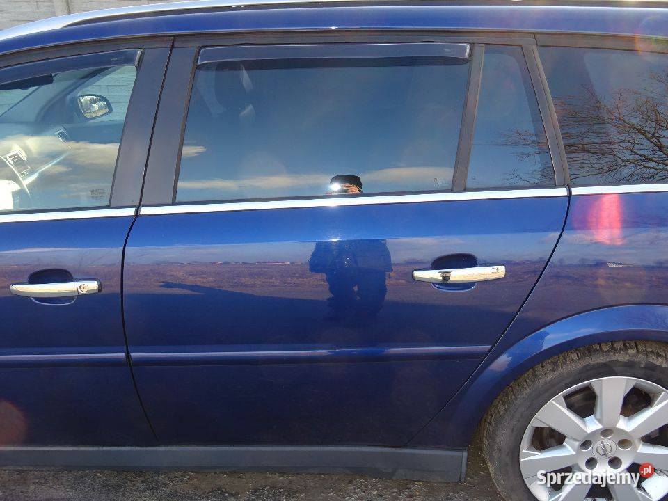 DRZWI LEWE TYLNE LEWY TYŁ OPEL VECTRA C KOMBI Z Drzwi Parcice sprzedam