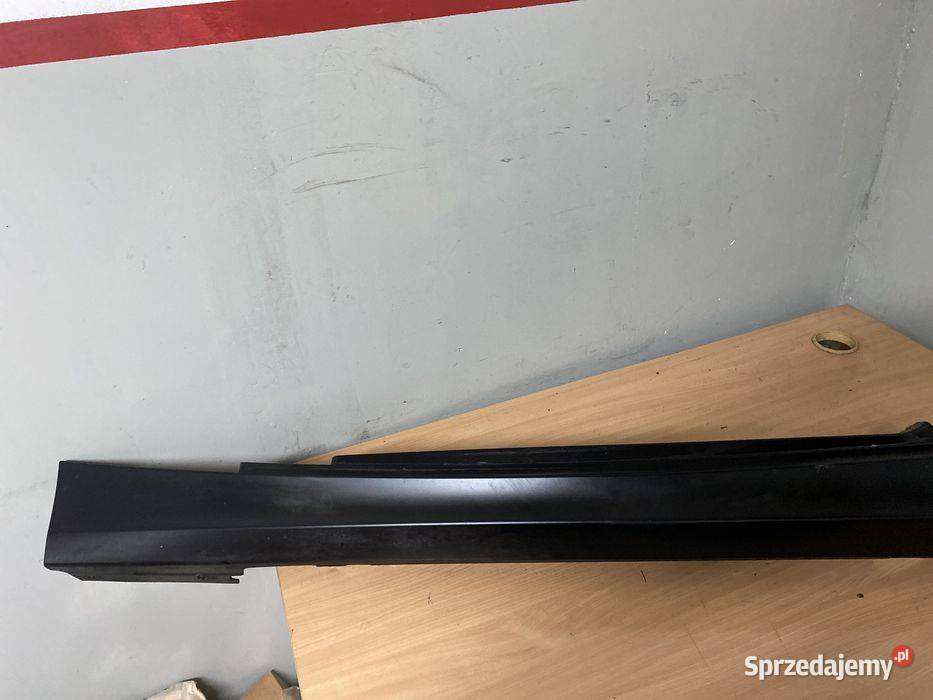 Listwa Progowa BMW 1 E88 Cabrio E81 E82 Prawa wielkopolskie Poznań