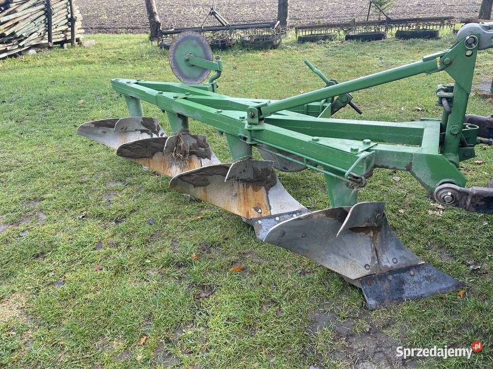 Pług Unia Grudziądz 4 skibowy nieuszkodzony Ziempniów