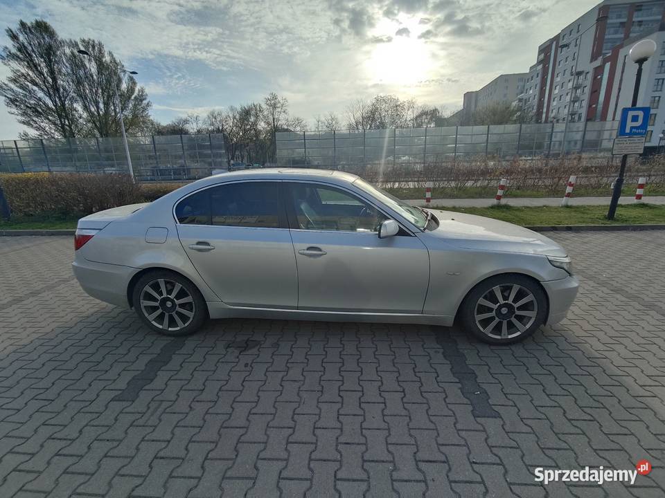 Syndyk sprzeda BMW 528i 2009 r Pozostałe Warszawa