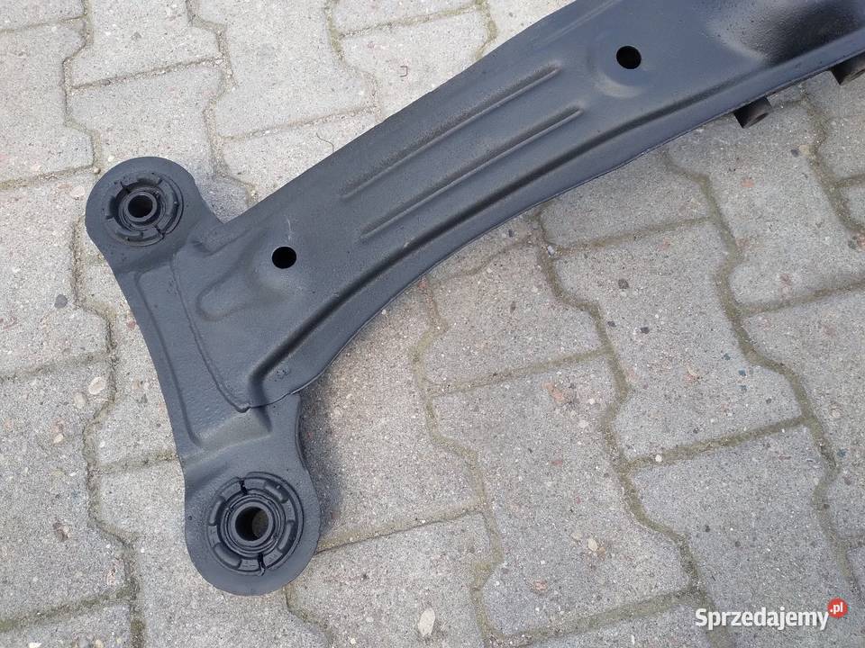 Belka tylnego zawieszenia Toyota Camry III gen Turek