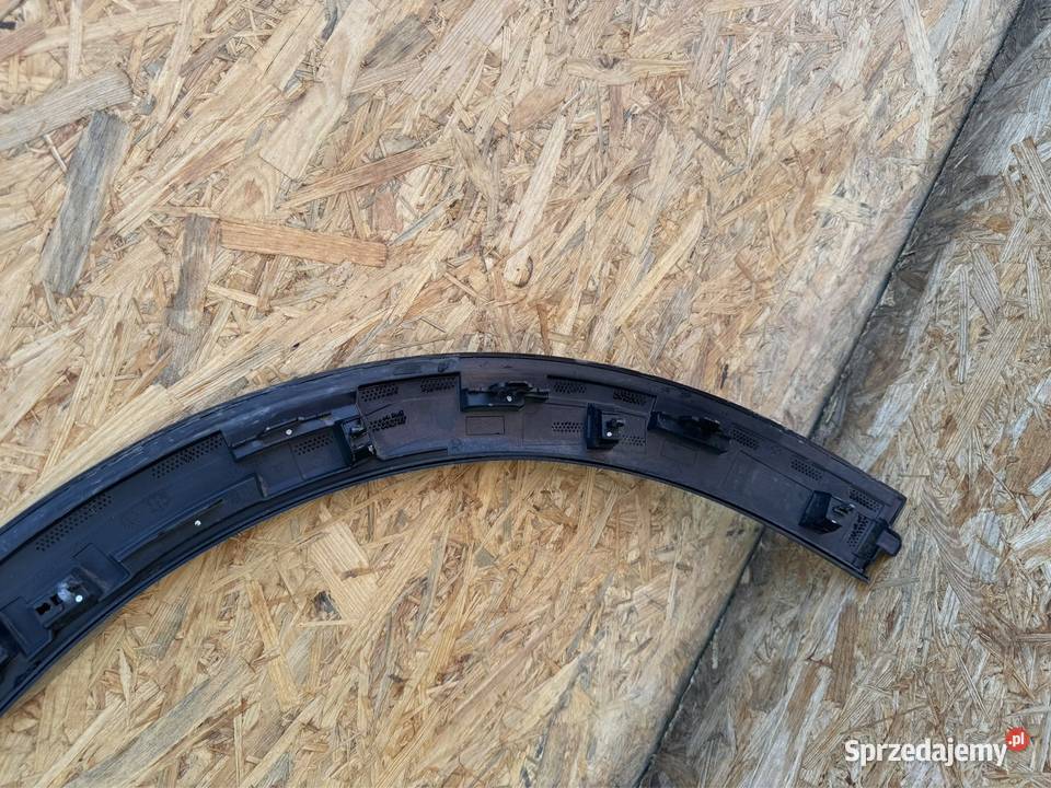 Listwa błotnika tył prawa rh Porsche cayenne III Sieraków