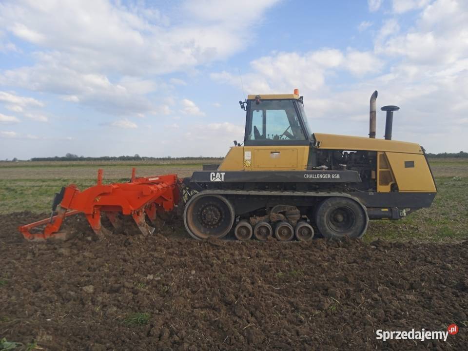 Ciągnik CHALLENGER CAT 65B fendt renault case świętokrzyskie Chlewice