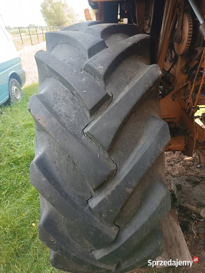Kombajn zbożowy Bizon ZO56 Żabiec sprzedam