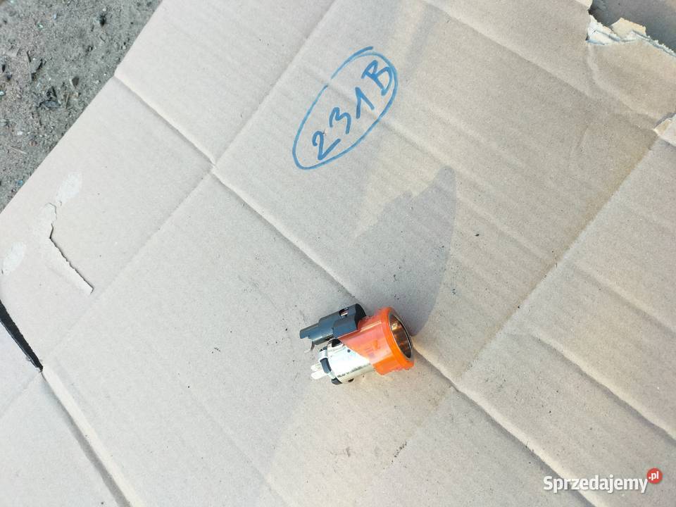 FIAT STILO GNIAZDO ZAPALNICZKI