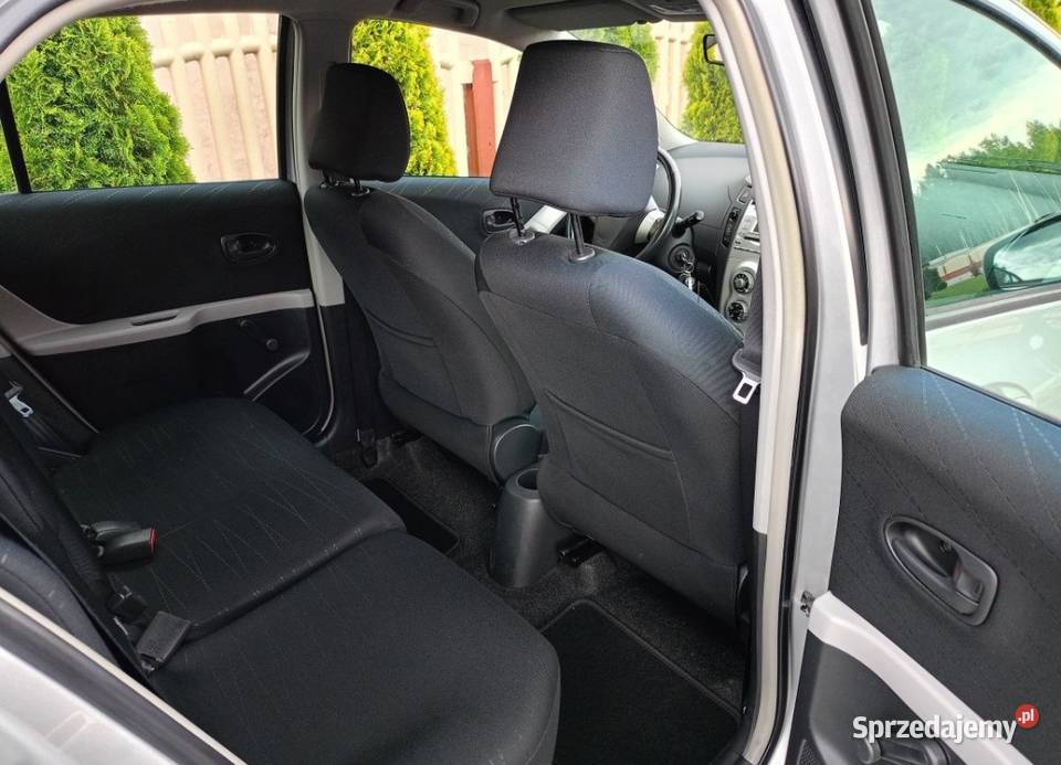 ŚLICZNA TOYOTA YARIS 2006 13 benzyna NISKI manualna Radomsko