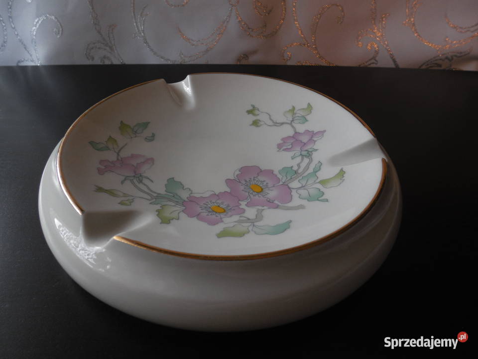 Porcelanowa popielnica LICHTE wielkopolskie Raszków