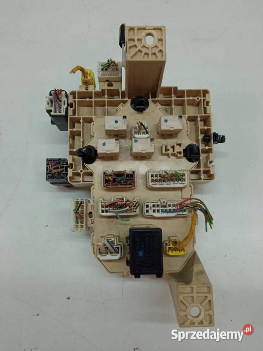 SKRZYNKA BEZPIECZNIKÓW 3677062JB0 Suzuki Swift