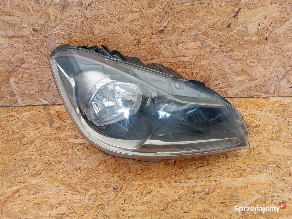 LAMPA PRAWY PRZÓD EU REFLEKTOR A2048209659 wielkopolskie Nowy Tomyśl