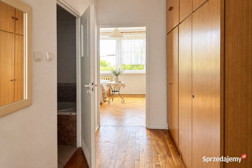 Trzy pokoje z balkonem os Rusa 47 Poznań