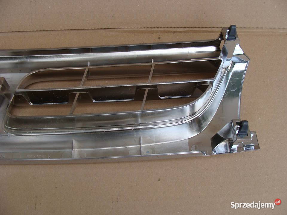 Nissan Primera P10 atrapa grill chłodnicy osobowe sprzedam