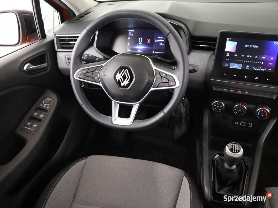 Renault Clio 10 TCe Bielany Wrocławskie