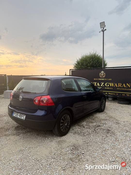 Volkswagen Golf 5 14 MPI 75 140 przbiegu stan Golf wielkopolskie Śrem sprzedam