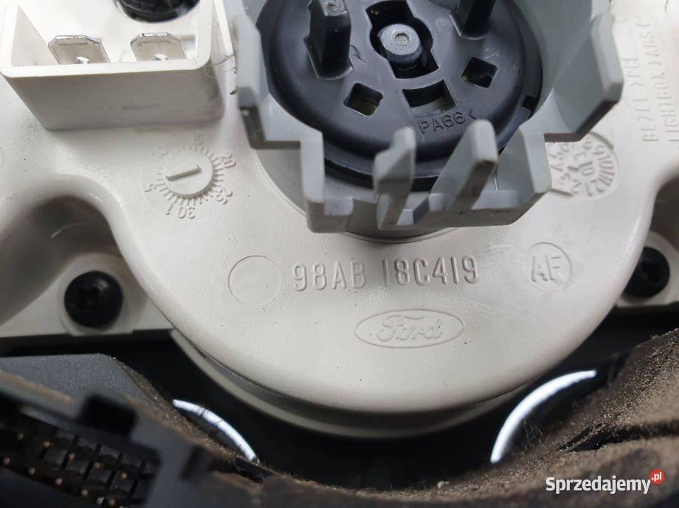 PANEL KLIMATYZACJI FORD TURNEO CONNECT Lipno