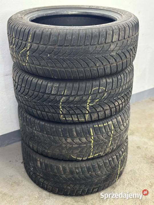 Opony zimowe Dunlop 225 50 17 Harta