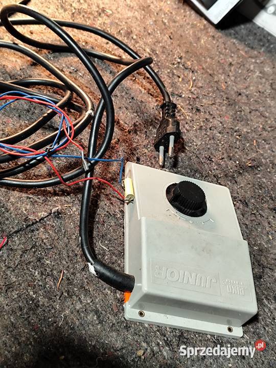 regulowany zasilacz kolejki PIKO 37V