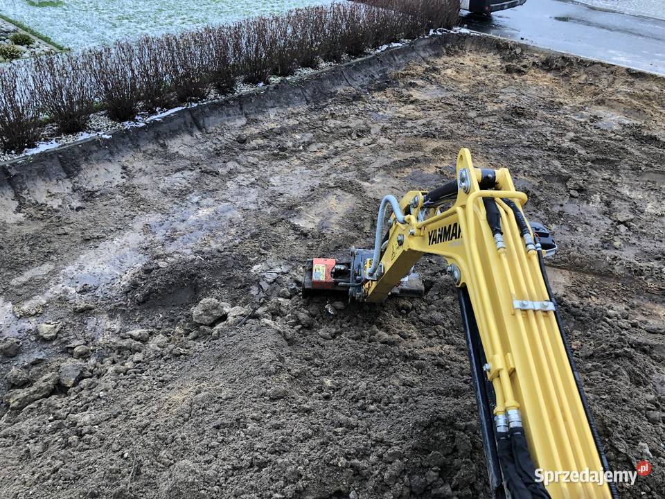 Nawożenie ziemi humusowanie niwelacja terenu Wrocław
