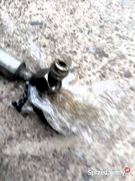 Dwa zakute przewody hydrauliczne wysokiego Tarnobrzeg