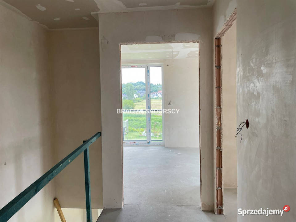 Sprzedaż domu bliźniaka Kraków 14348m2 mieszkalny małopolskie