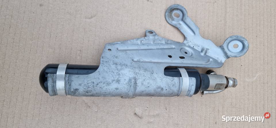 MERCEDES W205 W213 GAŚNICA SILNIKA NABÓJ Bieleń