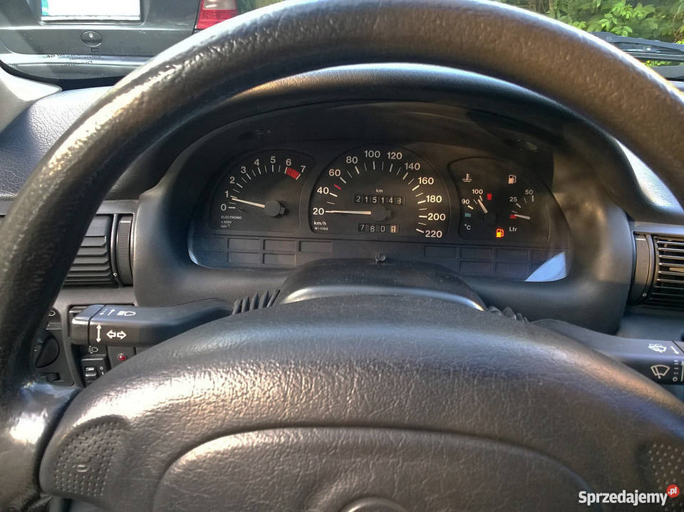 OPEL ASTRA 1997 16 16V 2001 w rodzinie Dobra Zarejestrowany w Polsce mazowieckie Komorów