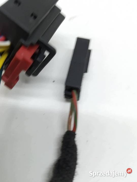 LUSTERKO PRAWE 15PIN EUROPA LC9AL ASYSTENT VW