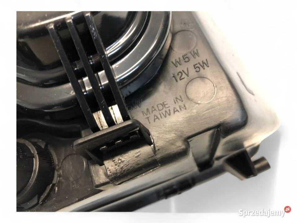 AUDI A3 8L 19961999 REFLEKTOR H4H7 LAMPA PRZÓD Pozostałe świętokrzyskie Skarżysko-Kamienna