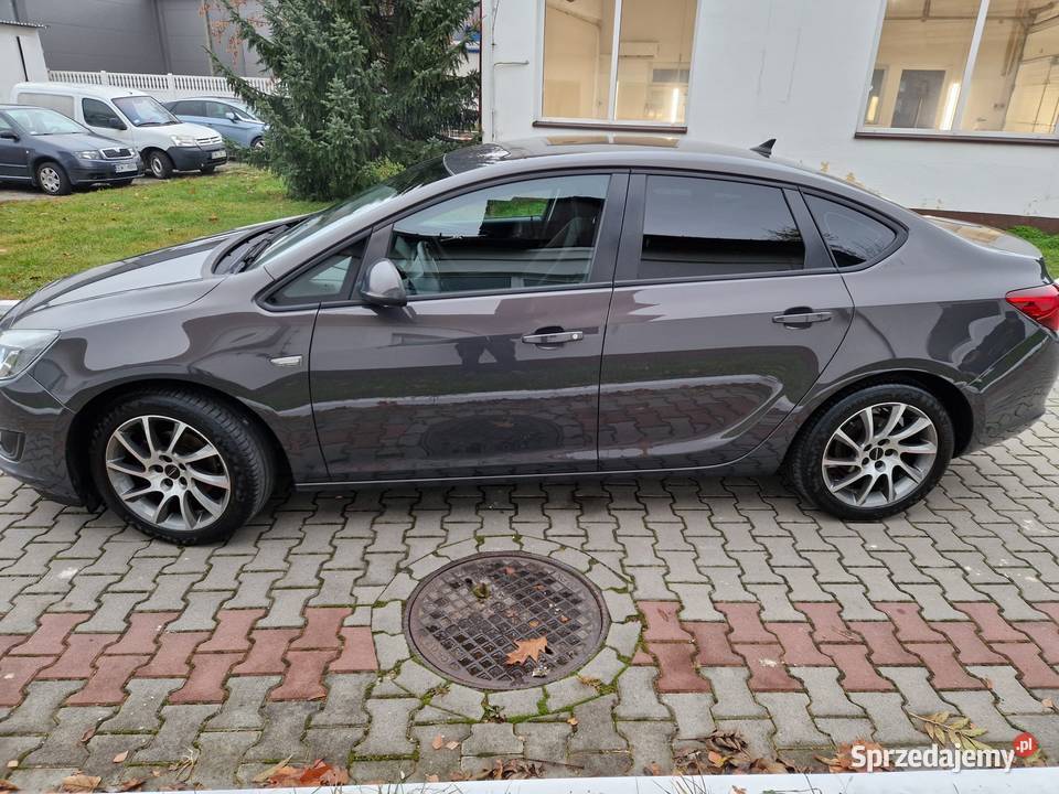 ASTRA J KRAJOWA LPG BEZWYPADKOWA Wieluń