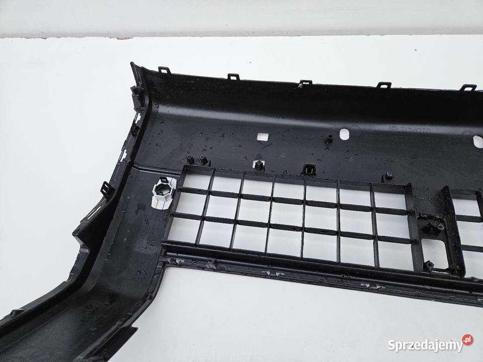 TOYOTA LAND CRUISER J250 PRADO KRATKA ŚRODKOWA Międzychód