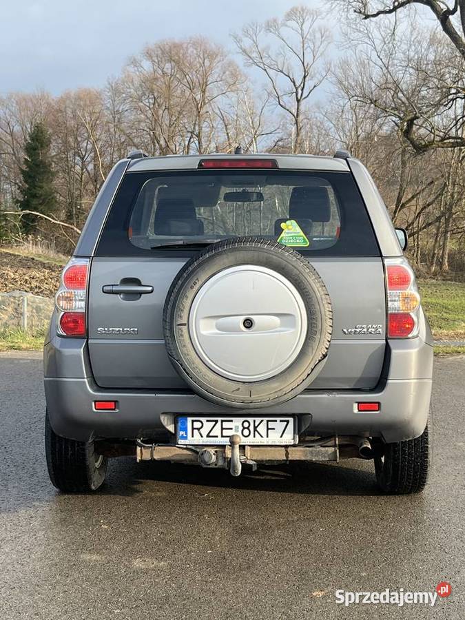 Suzuki Grand Vitara II 19 ddis hak krótka 4x4 209800km Grand Vitara Dynów