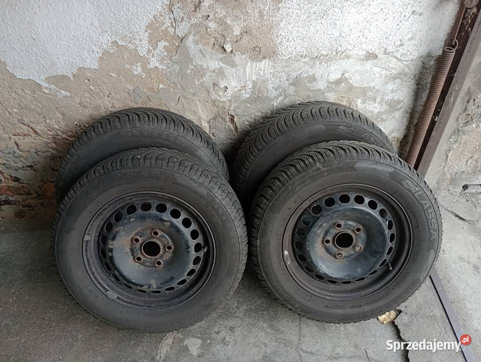 Opony zimowe 19565 R15 na felgach stalowych Opole