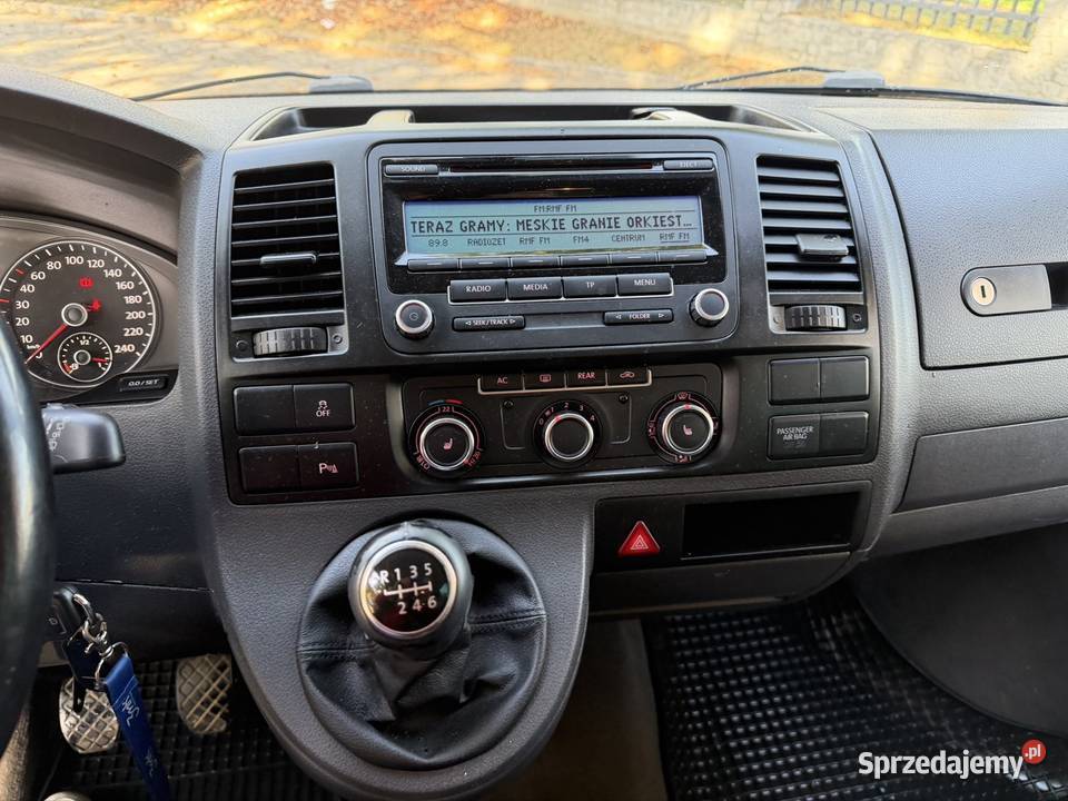Volkswagen Multivan zarej w serwisowany w ASO Nowy Sącz sprzedam