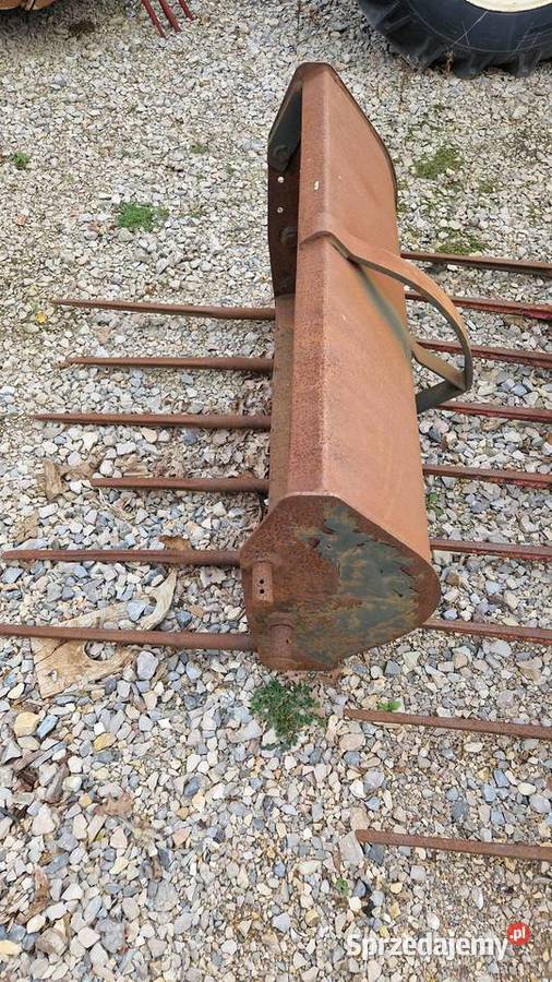 Widły Łyżka do tura Łyżkokrokodyl Łyżka nieuszkodzony Łapczyca