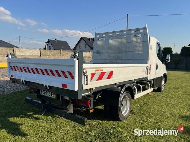 sprzedam samochód dostawczy iveco daily wywrotka Samochody dostawcze mazowieckie Bielsk