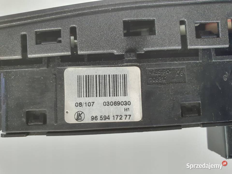 Peugeot 308 WŁĄCZNIK ŚWIATEŁ AWARYJNYCH Panel osobowe