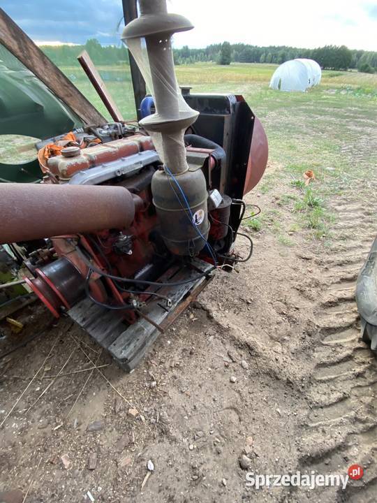 Sprzedam silnik Perkins 4 cylindrowy Chraboły