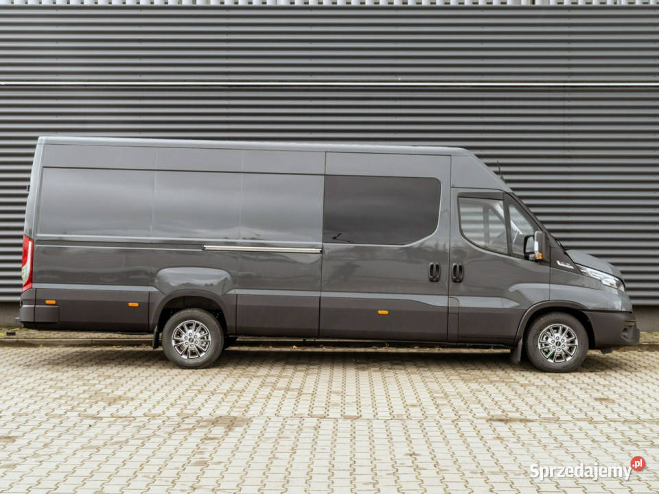Iveco Daily 35S18 H L4H2 16M3 Automat Brygadowy zachodniopomorskie Szczecinek