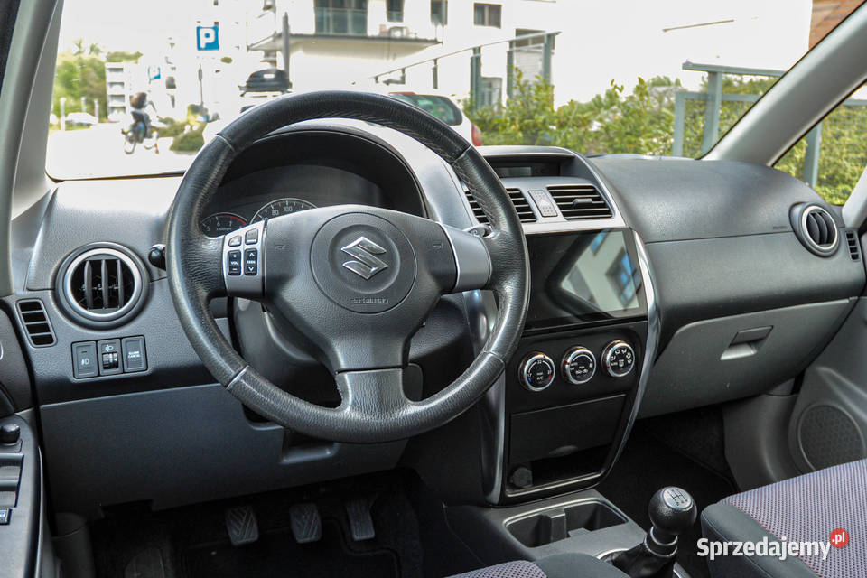 Suzuki SX4 16 Bezwypadkowy 156 Rok produkcji 2007 Wrocław