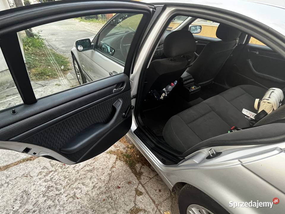 BMW E46 2000 19 BENZYNA ZAMIENIĘ NA 7 osobowe centralny zamek Mława