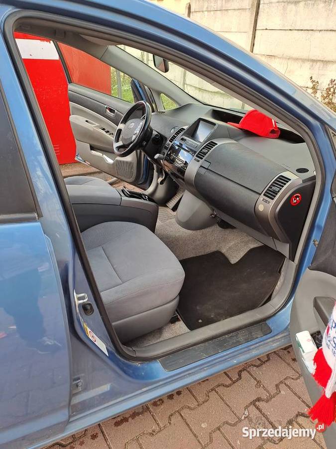 Prius 2 hybrid automatyczna sprzedam
