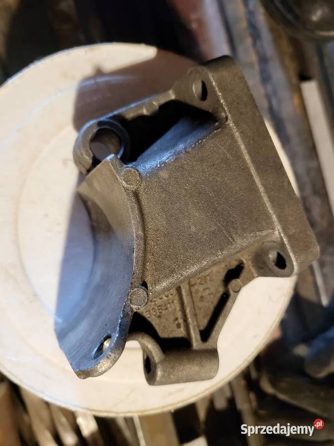 prądnica fiat 126 600 podstawa stojan maluch małopolskie