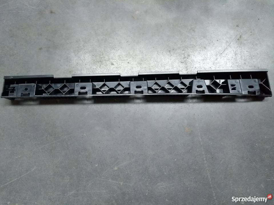 BMW F10 F11 listwa mocująca próg lewa Pilzno