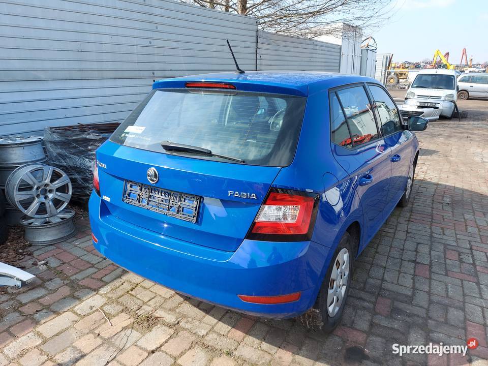 Skoda Fabia 3 III LIFT 18 Kompletna tylna tył osobowe Drzwi Tychy sprzedam