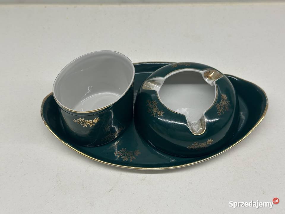 Zestaw palacza Ćmielów z lat PRLu Łódź