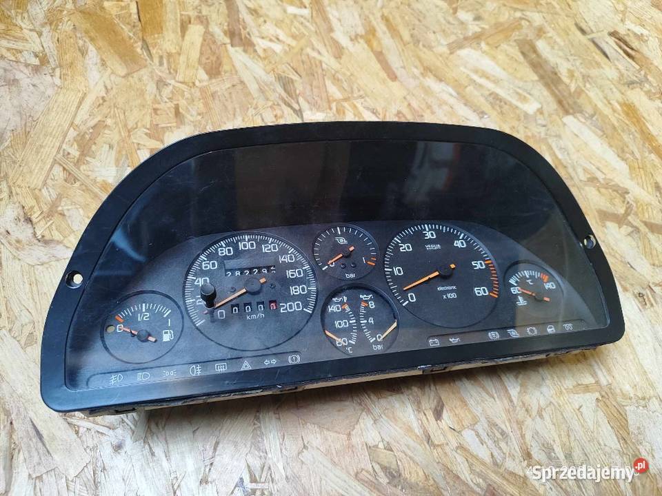 Zegary liczniki Fiat Uno z obrotomierzem SX